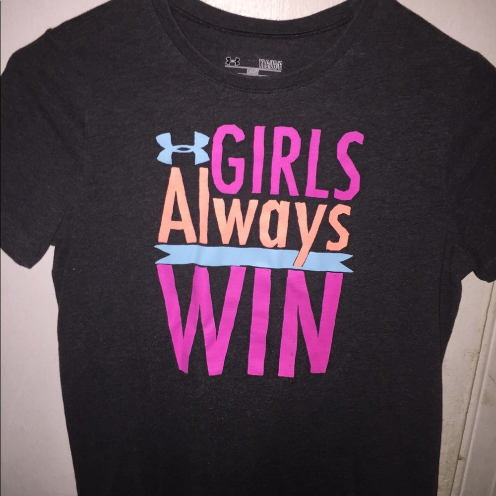 Cute under armour T-shirt